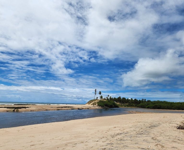 Barra do Itariri: Where the River Meets the Sea